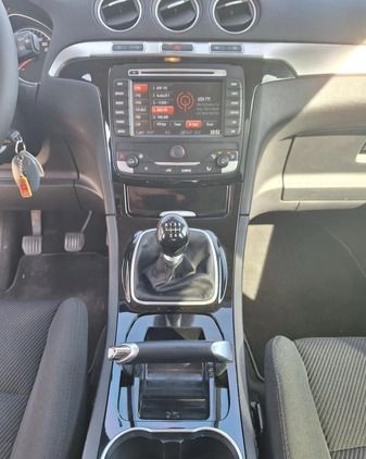 Ford Galaxy cena 35900 przebieg: 245000, rok produkcji 2011 z Olsztyn małe 466